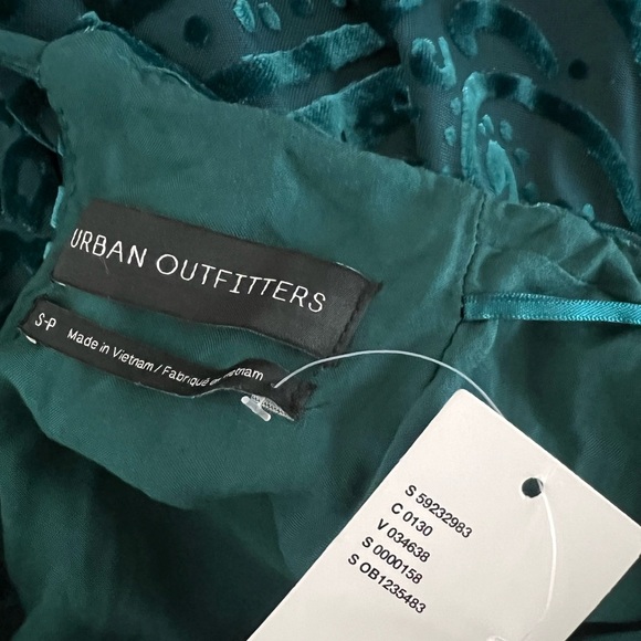 NWT Urban Outfitters Green Emerald Mini Dress - Picture 8 of 10